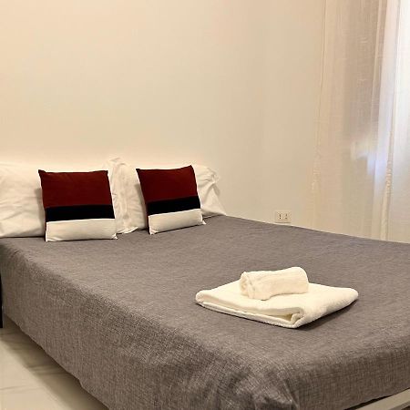 Pierrot E La Luna House Salerno Centro Екстериор снимка