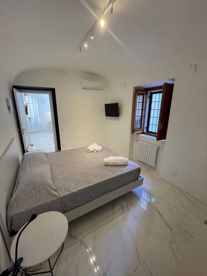 Pierrot E La Luna House Salerno Centro Apartment Екстериор снимка