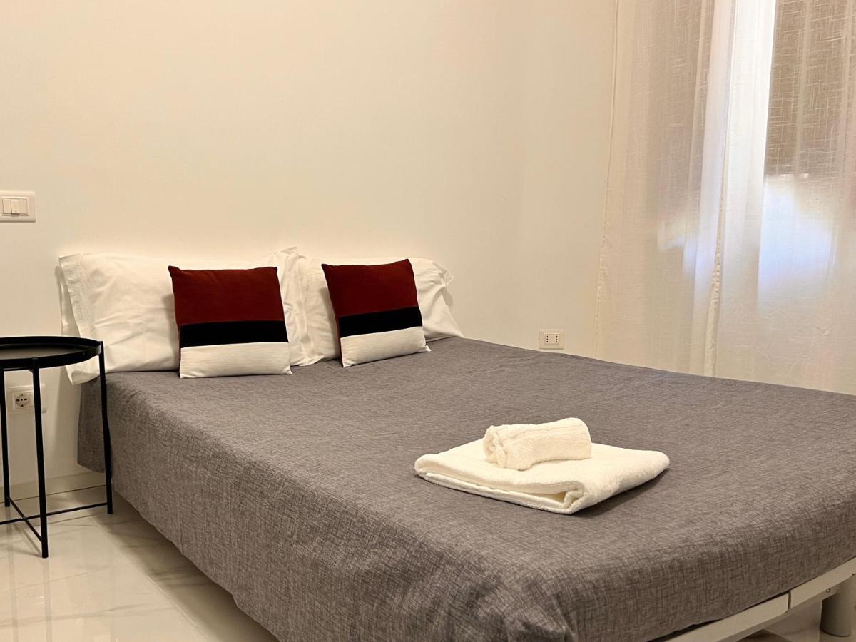 Pierrot E La Luna House Salerno Centro Apartment Екстериор снимка