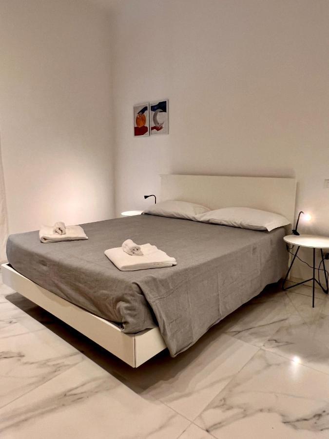 Pierrot E La Luna House Salerno Centro Apartment Екстериор снимка